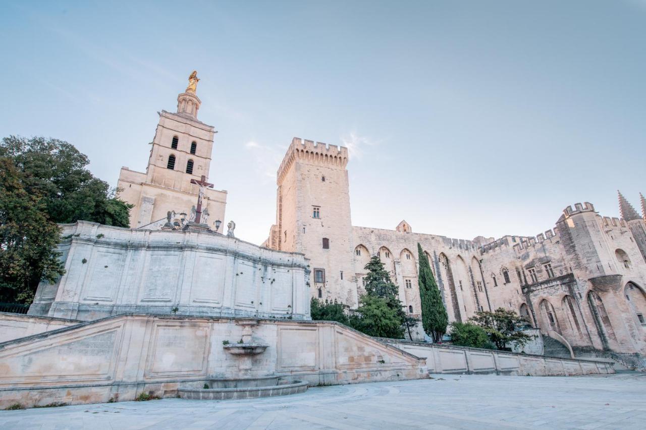 Place Du Palais Des Papes 3 Chambres Parking Climatisation 3 Salles De Bain Avignon Exterior photo